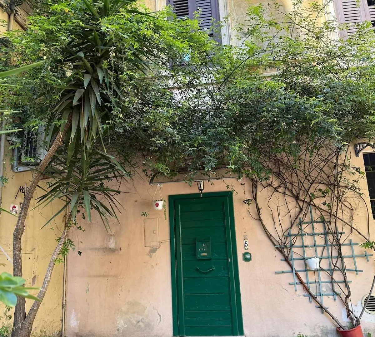 アパート Holiday Home In The Heart Of ローマ